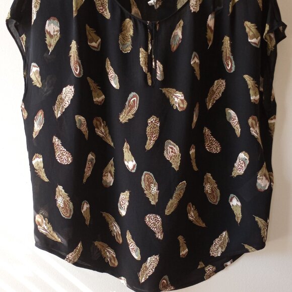 'Joie' 100% Silk Sleeveless Blouse Size M EUC * Flawless - Picture 9 of 9